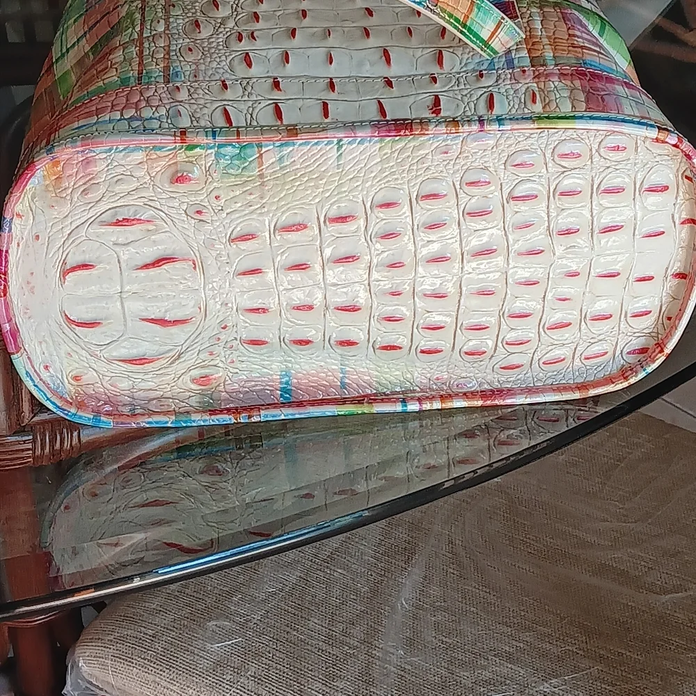 Brahmin" Beautiful rainbow colors, definitely a head Turner!!NEVER USED!!NWOT!! - Picture 8 of 13